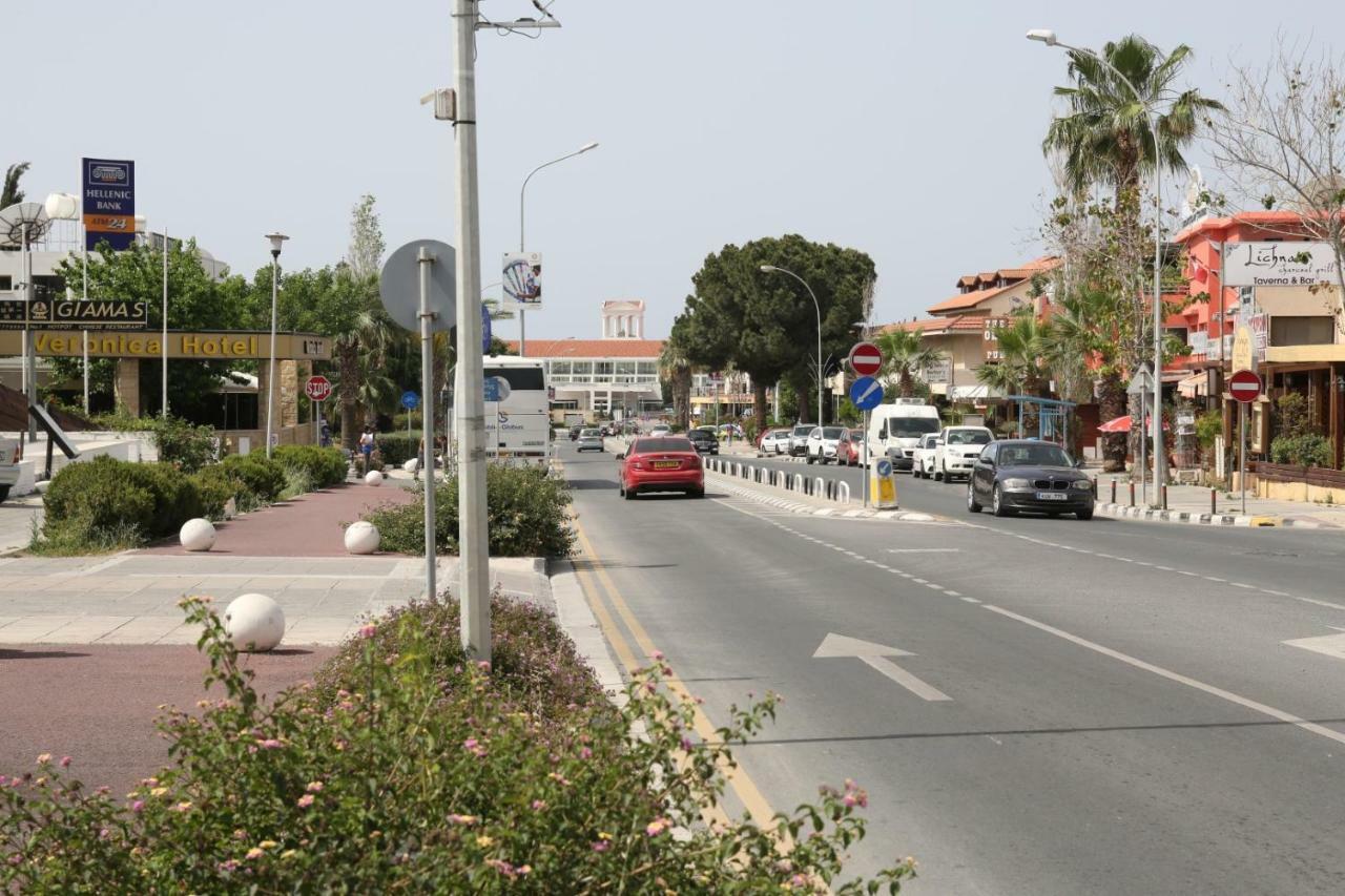 Kato Paphos Apt 400M To The Beach Eksteriør billede