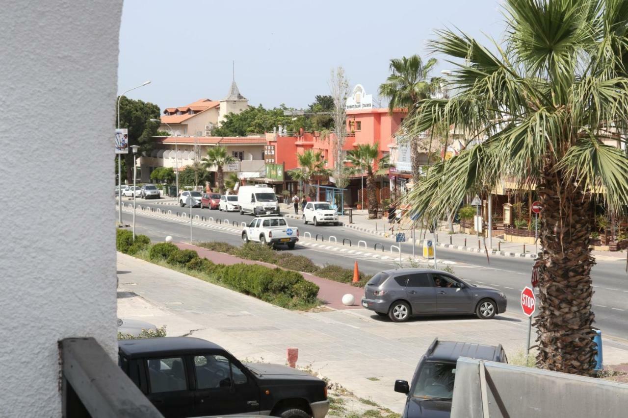 Kato Paphos Apt 400M To The Beach Eksteriør billede